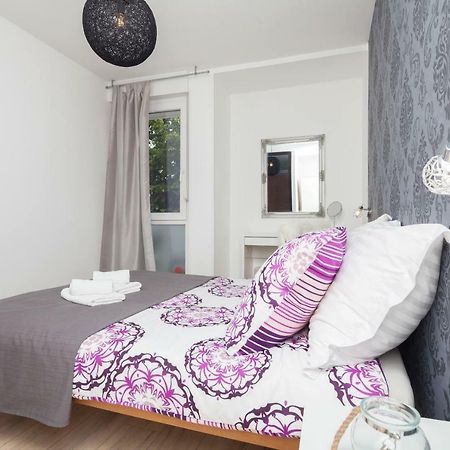 Apartman Ester Pula Exterior foto